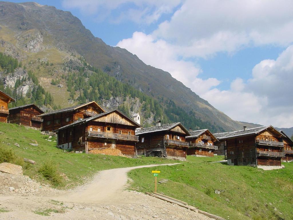 Apartmenthaus Gutwenger อินเนอร์ฟิลล์กราเท็น ภายนอก รูปภาพ