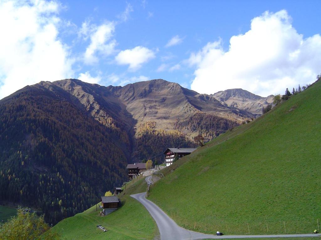 Apartmenthaus Gutwenger อินเนอร์ฟิลล์กราเท็น ภายนอก รูปภาพ